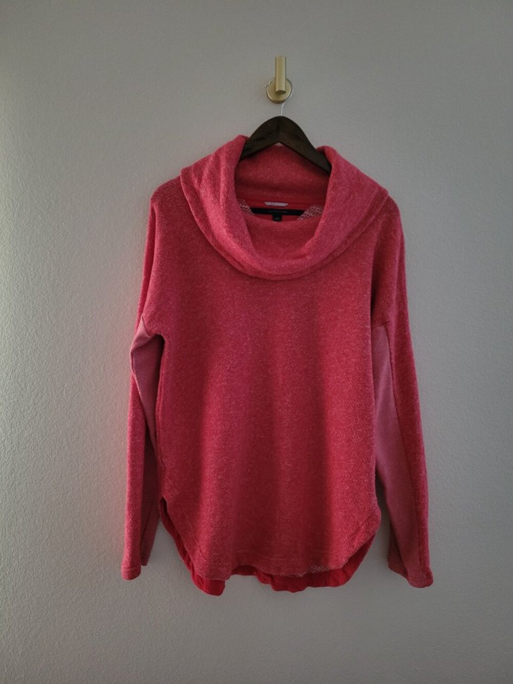 Tommy Hilfiger Athluxe Cowl Neck Fleece Sweater Large Red Pink Womens Cozycore - Picture 16 of 16